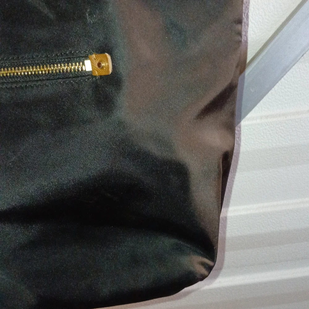 Michael Kors Black and Tan Structured Tote with Gold Hardware - Picture 12 of 16